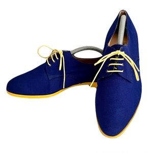 Manolo Blahnik Cobalt Blue Linen Yellow Lace Up Oxford Flats, Size 37.5